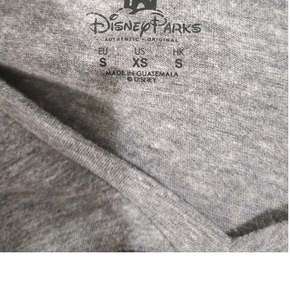 T-shirt Disney Parks size Xs color Grey with Mickey. - Picture 3 of 4